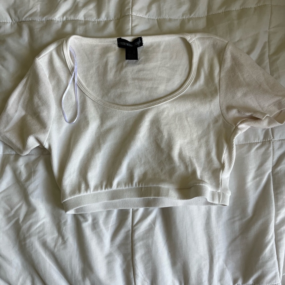 White Cropped Tee